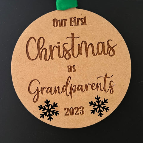 Christmas Baubles - Wood Grandparents 2023