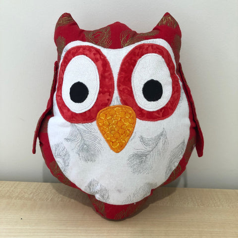 Aroha Owl - Red with Feathers
