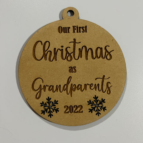 Christmas Baubles - Wood Grandparents 2022