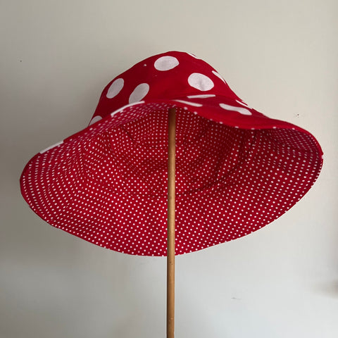 Bucket Hat - 6 Years - Red with White Spots