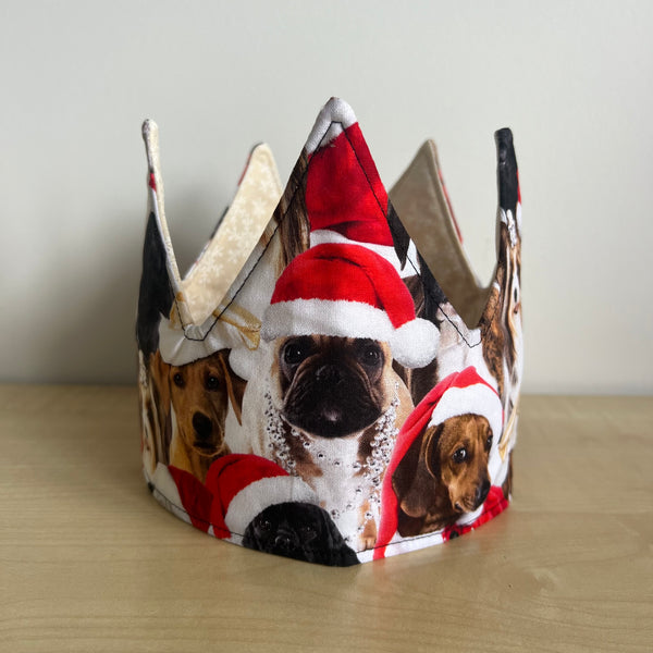 Crown - Christmas Dogs with White Snowflakes