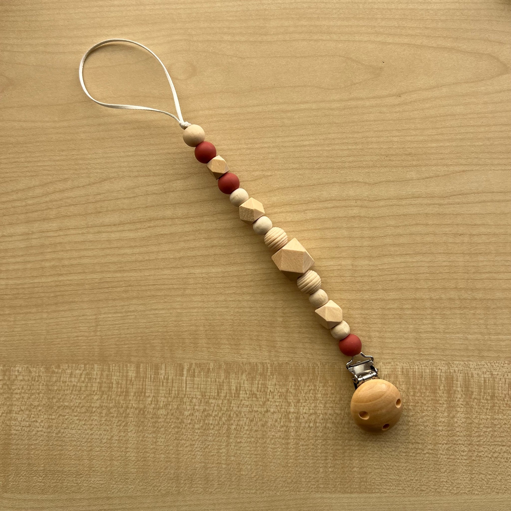 Bead Dummy Clip - Maroon