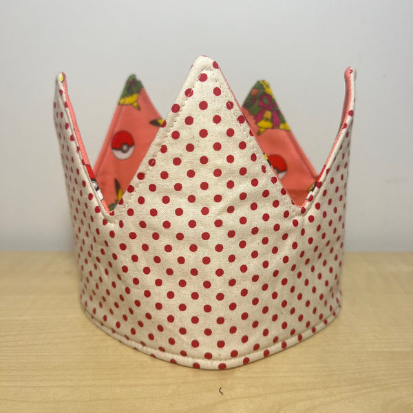 Crown - Pikachu Christmas with Red Dots