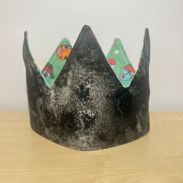 Crown - Pokemon Christmas with Charcoal