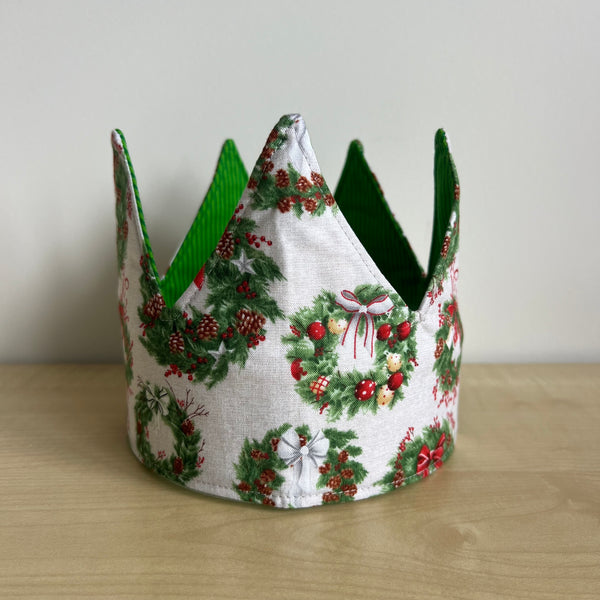 Crown - Wreaths with Green Stripes